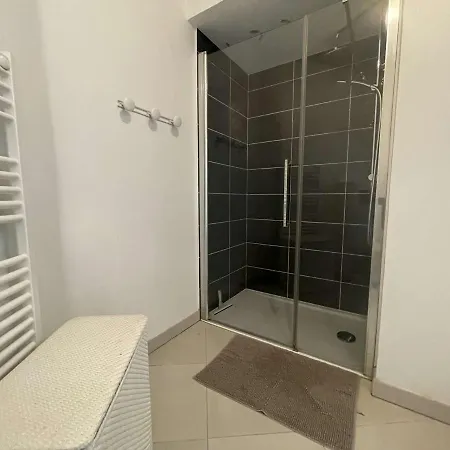 Apartamento Cosy A 500m De La Plage, Parking, Securisee, Proche Commerces Et Restaurants - Fr-1-246-651